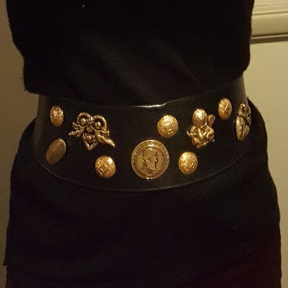 Black suede belt w/ gold ornaments, snap closure - Picture 1 of 1